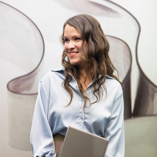 Lucia Hirvi - Professional Coach